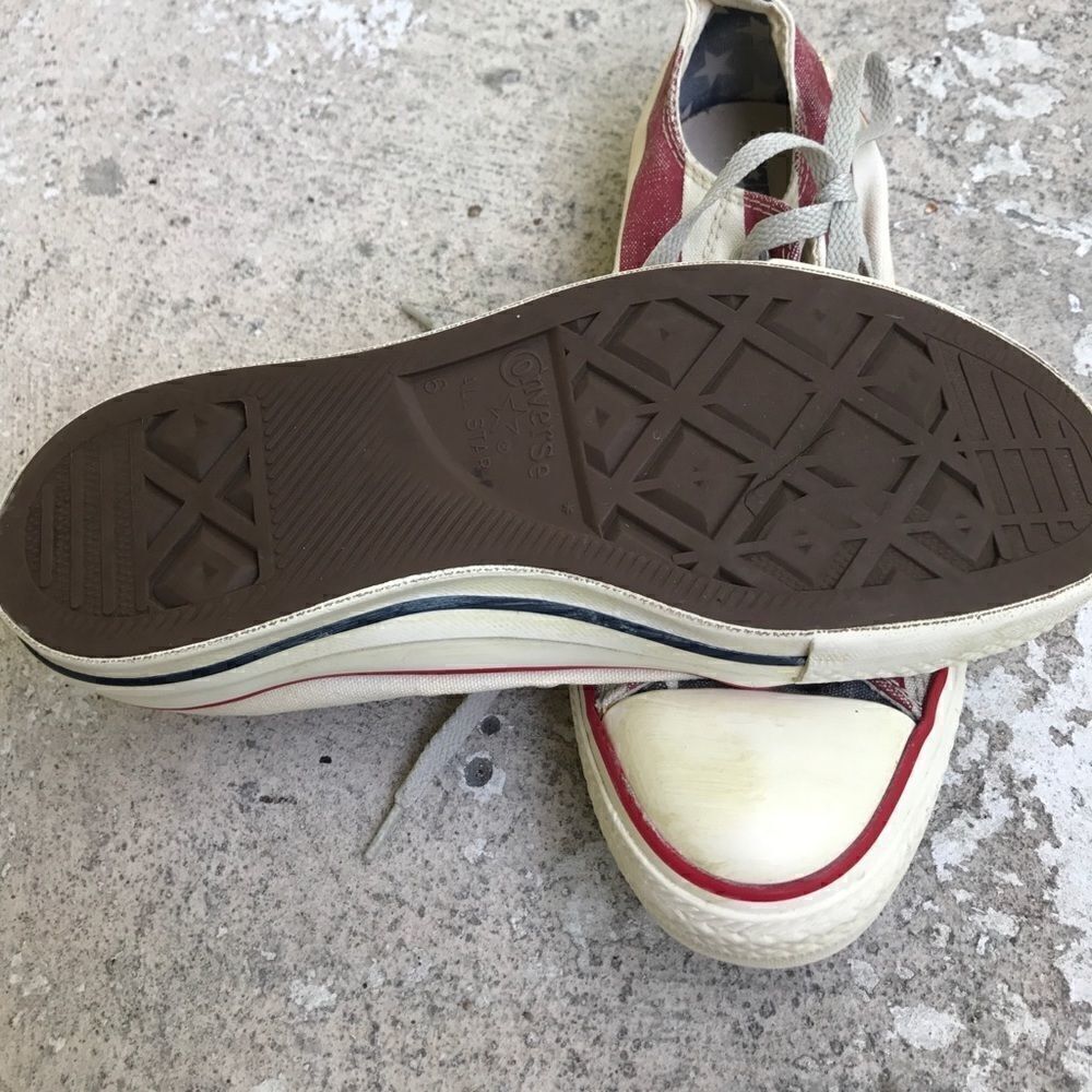 Converse   - Picture 2 of 4